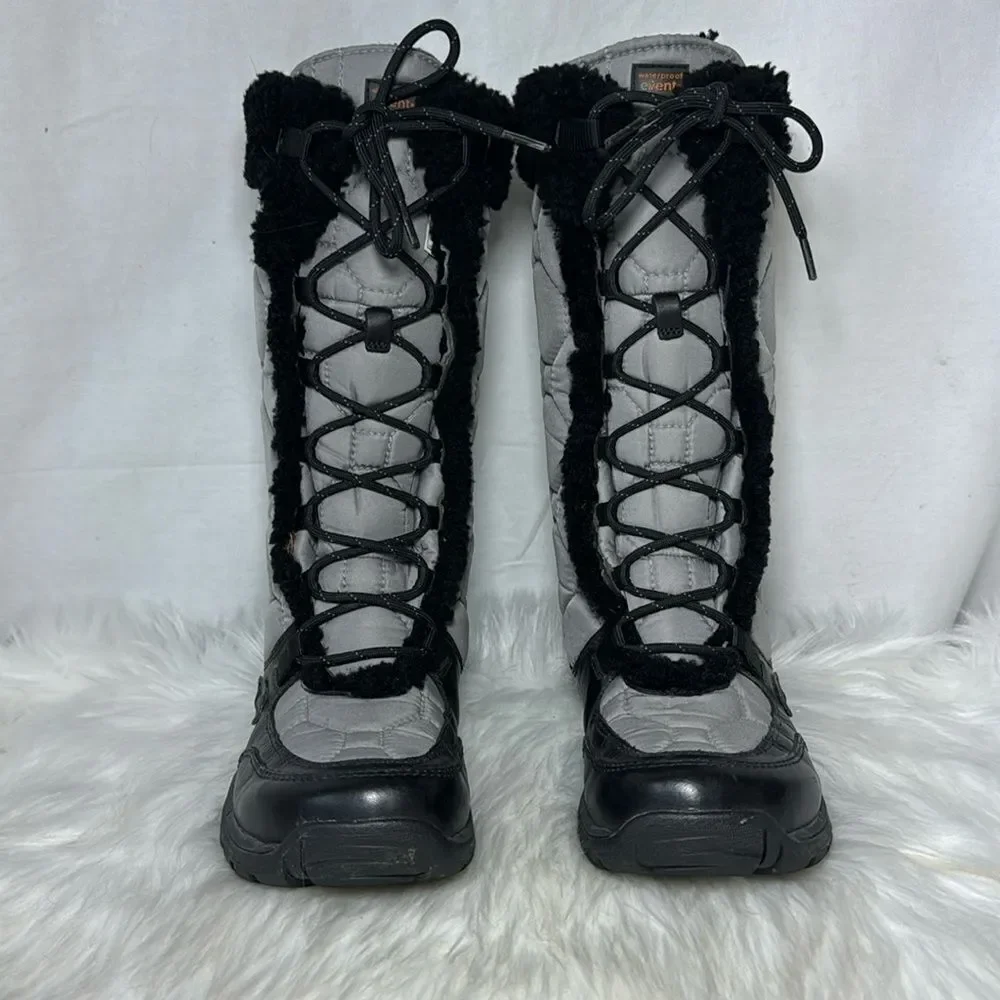 UGG Capstone Black/Grey Winter‎ Boots Sz 7